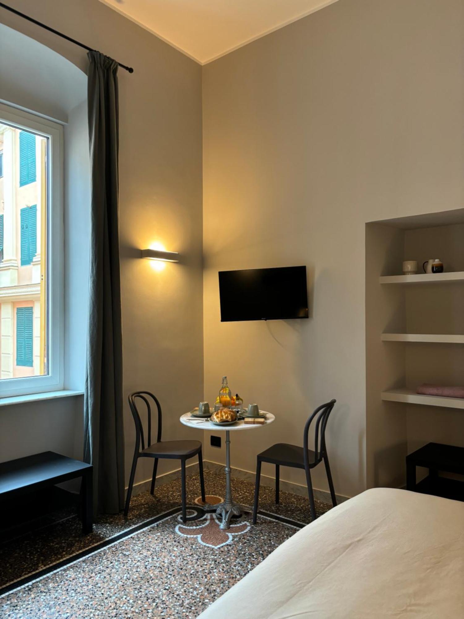 B&B Genova Holiday Bagian luar foto