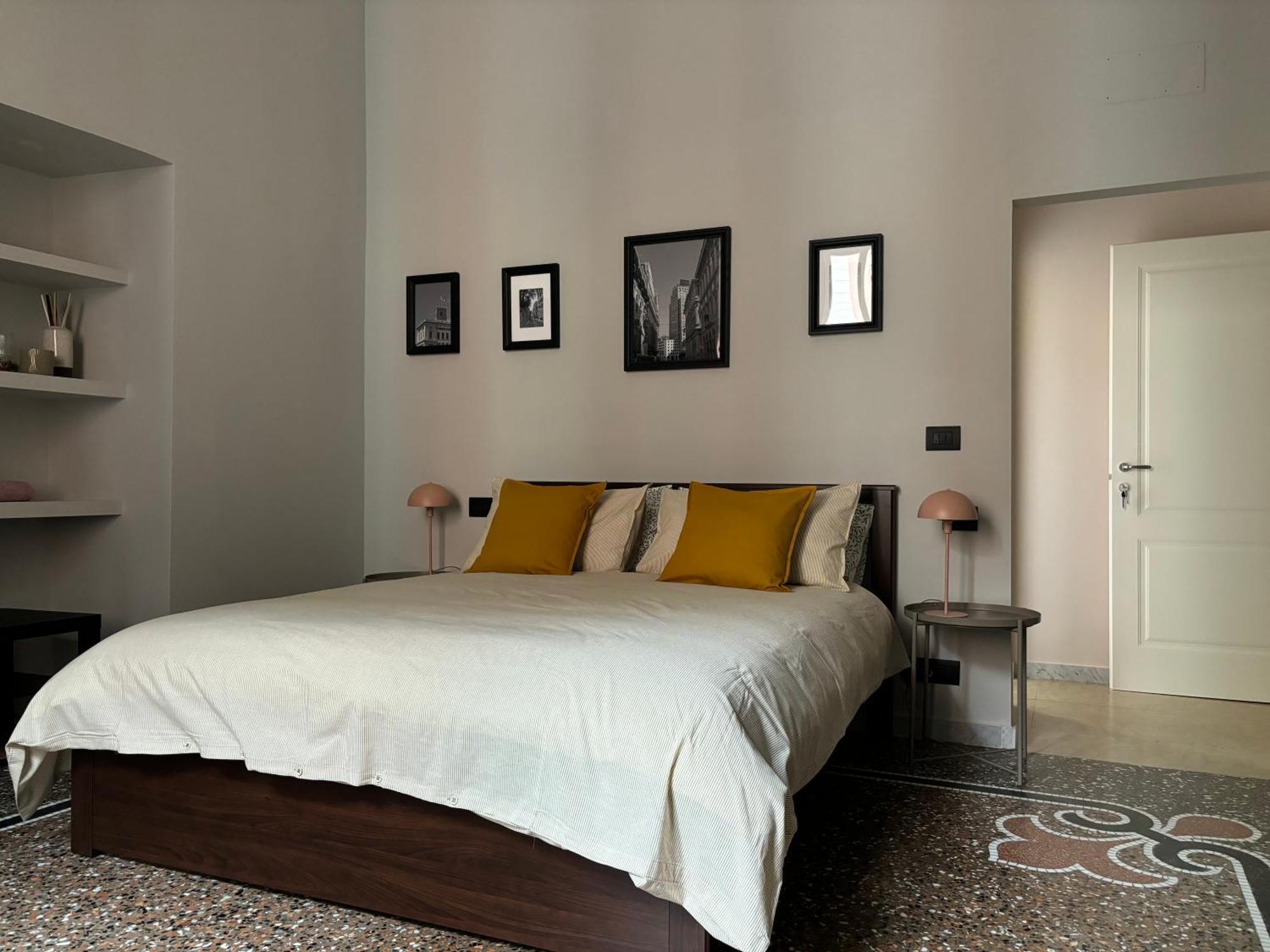 B&B Genova Holiday Bagian luar foto